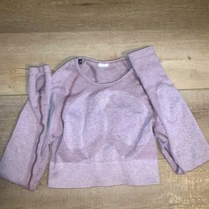 Light purple lavender gymshark top